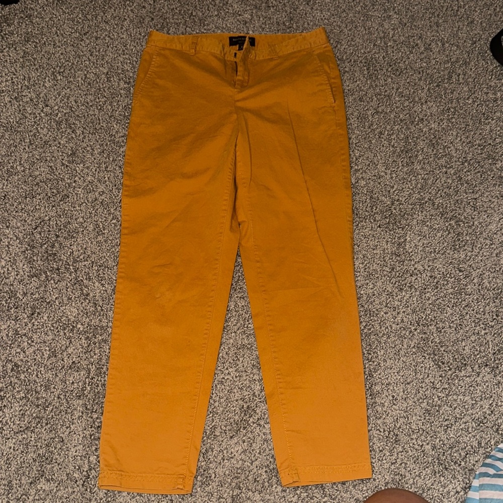 Mustard yellow short cut pants from Banana Republic. Have been worn 3 times!